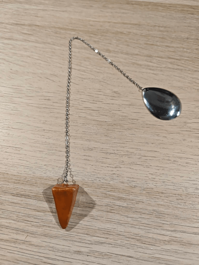 Pendule pyramide - orange