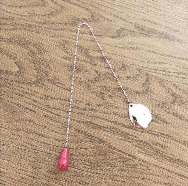 Pendule "goutte" - rouge