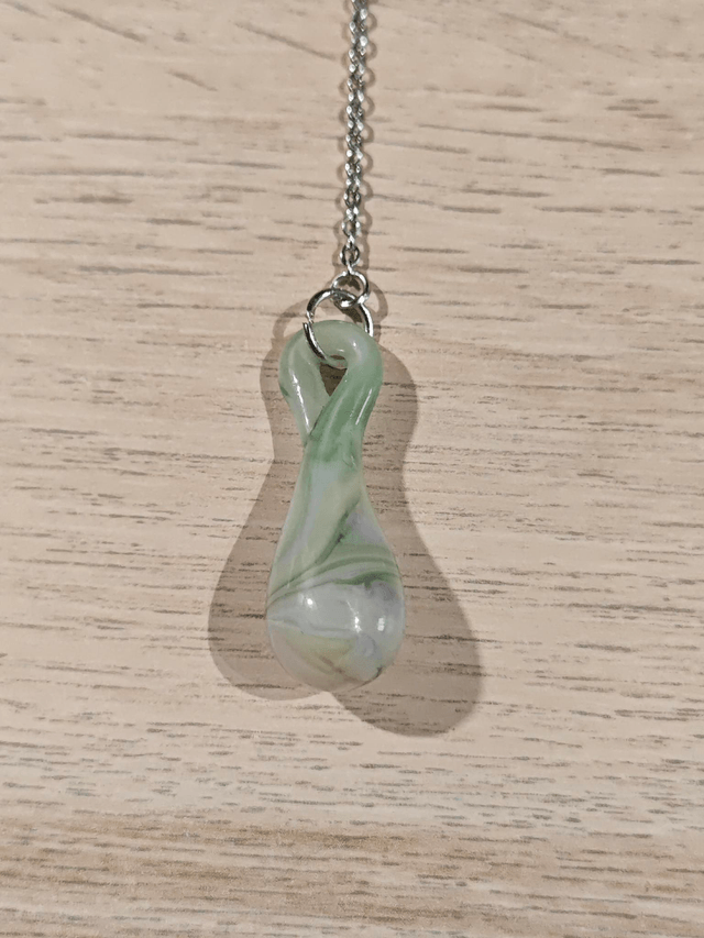 Pendule en verre - Vert pâle 